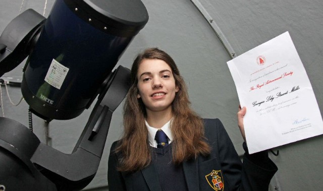 Astronomy student  achieves a perfect pass at GCSE.