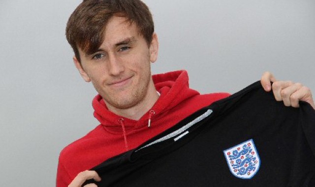 Pride of college wears three lions on his shirt