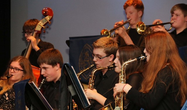 Students stage an annual Yuletide concert
