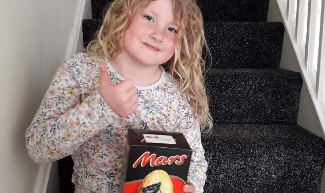 School makes eggstraordinary deliveries to pupils.