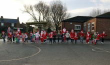 Pupils stage Santa Run for local hospice