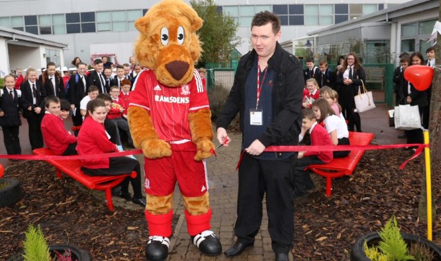 School reading garden is a roaring success