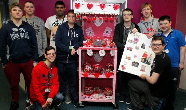 Students make candy trolley for sweethearts
