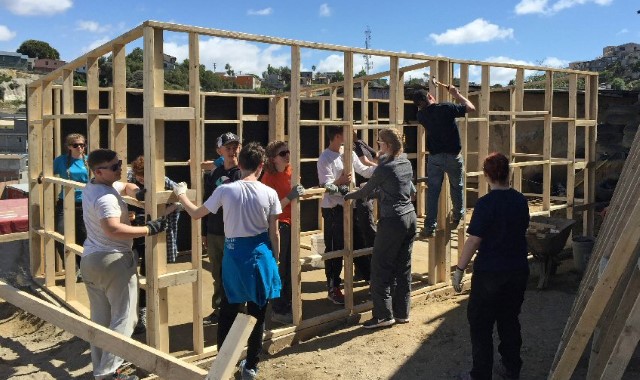Pupils build Mexican family a new home