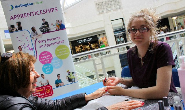 Beauticians open pop up pamper parlour