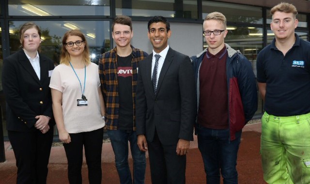 MP develops new apprenticeship scheme