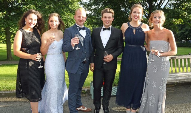 Students enjoy glittering leavers ball 