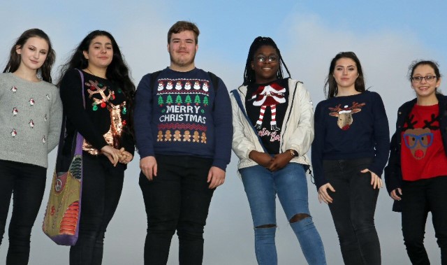 Students swap uniforms for festive knitwear 