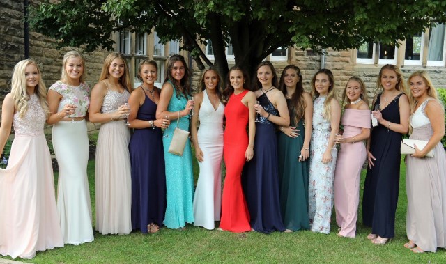 Sixth formers bid a fond farewell 