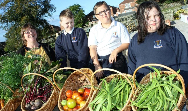 Academy helps support local food bank