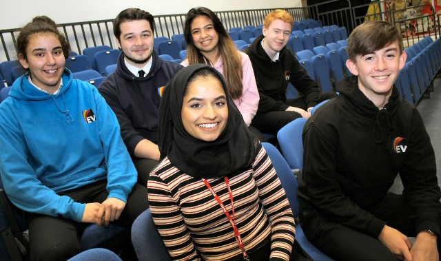 Young politician offers exam advice