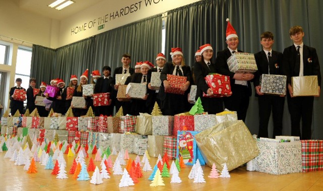 Academy donates hampers to foodbank