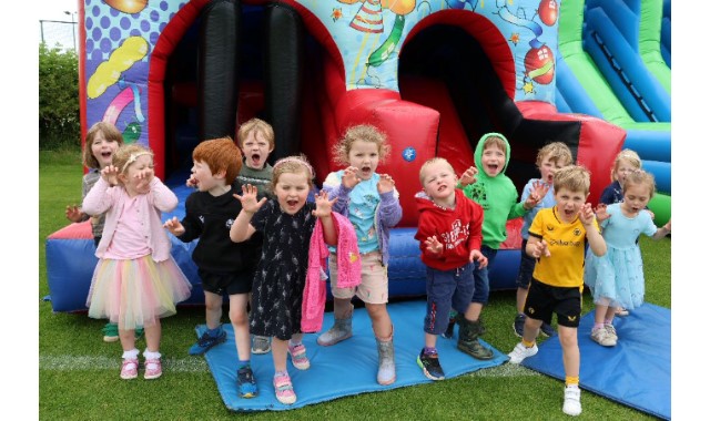 Children roll up for circus fun day Children roll up for circus fun day