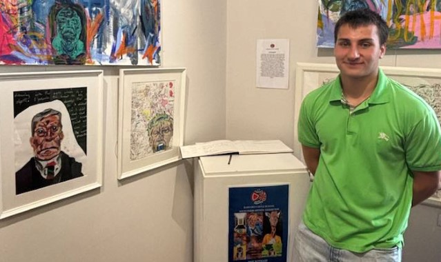 Talented artist wins prestigious national competition Talented artist wins prestigious national competition
