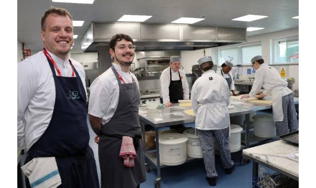 Students serve up tasty treat for Burnt Chef 