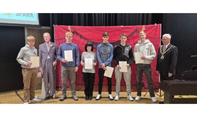 Pupils secure bronze and silver at DoE Awards 