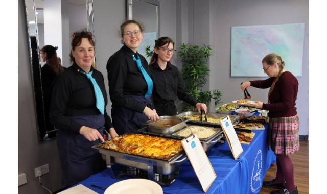 College students cook for community partners