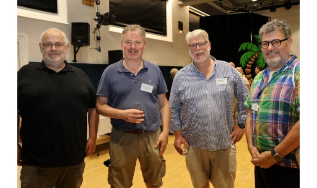 Old Barnardians return home