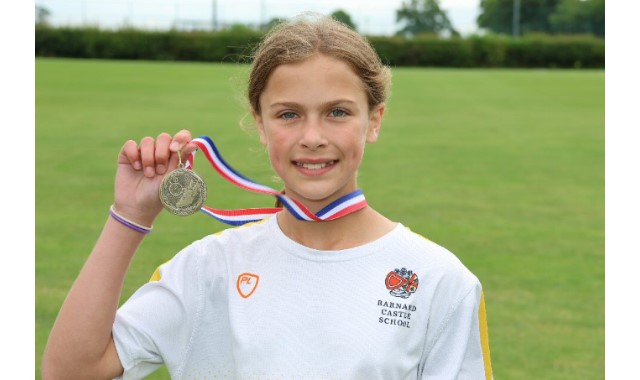 Pupil breaks 27-year-old 200m record