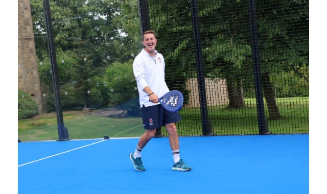 School serves up padel