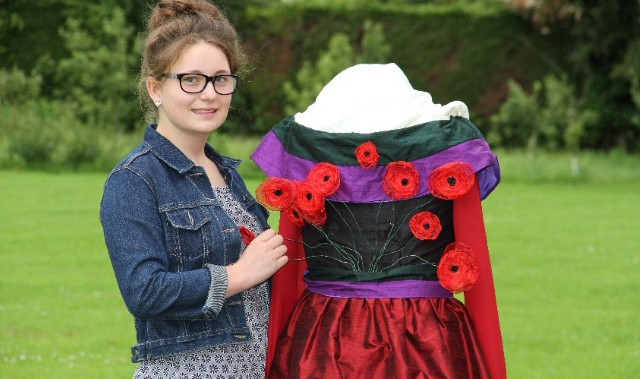 WW1 inspired dress to take centre stage at prestigious show