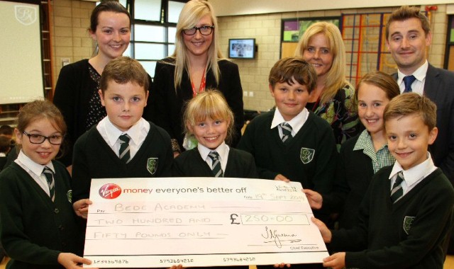 Pupils receive entrepreneurial cash boost 