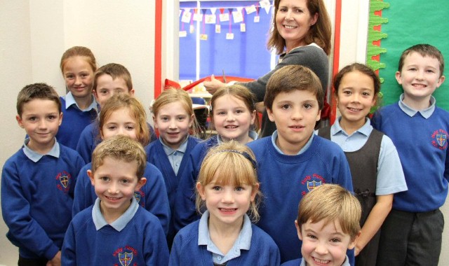 New school library is opened by town's MP