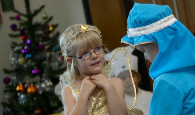 Little stars heralded Christmas with a traditional nativity 