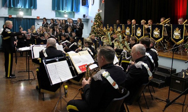 Concert of remembrance strikes chord with Garrison School