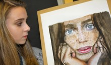 A level art student wins gold award