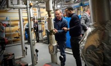  Thermal insulation trainees hone their skills 