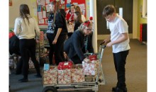 Pupils collect foodbank festive hampers 